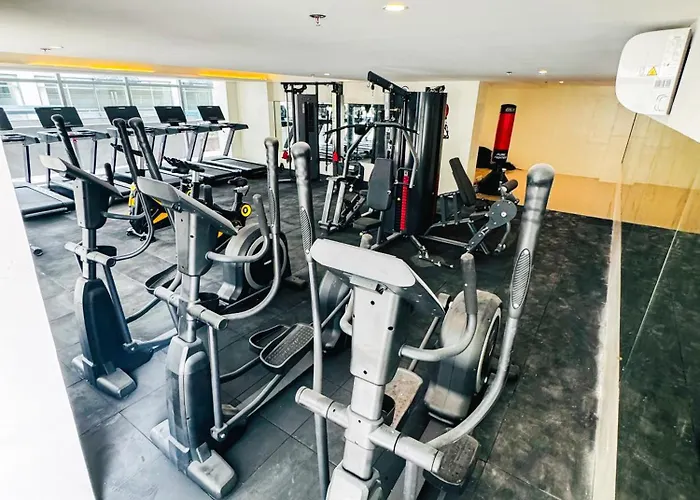 Apartahotel Cozy With Sunset View Near Of Dreams Casino, Naia Airport, Solaire, Okada, Ayala Malls And Moa