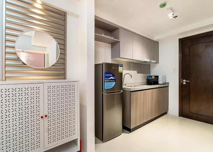 Cozy With Sunset View Near Of Dreams Casino, Naia Airport, Solaire, Okada, Ayala Malls And Moa Manila
